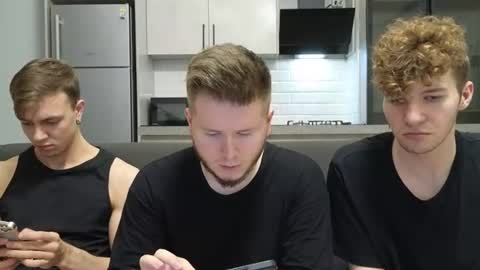 AlexDimaIgor online show from July 21, 8:22 pm
