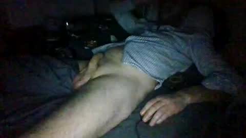 Edgarrrdd1021 online show from July 17, 3:03 am