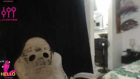 cami online show from May 29, 1:04 am