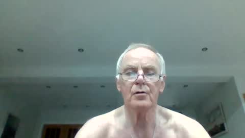 Alickadoo online show from July 5, 8:49 pm