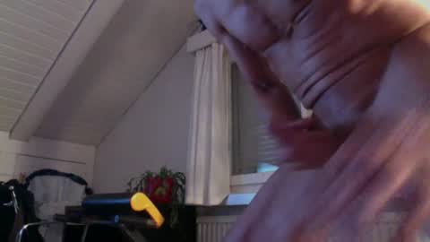 Endless Horny Guy online show from July 25, 10:06 pm