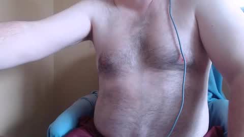 JustMe online show from April 25, 4:59 pm