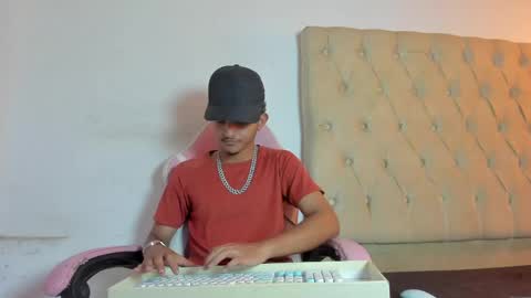 alpha_marcus online show from May 5, 5:53 am