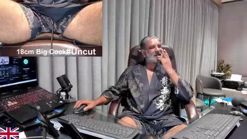 alpha_uk_boss online show from May 16, 10:36 am