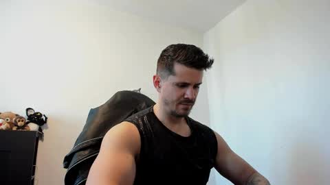 LeatherMaster online show from May 26, 12:23 pm