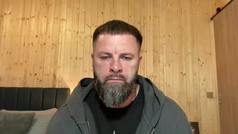 Jhonny online show from May 18, 2:08 am