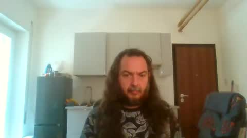 altanboy online show from May 18, 11:49 am