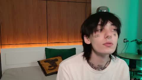 amber_core online show from July 28, 7:49 am