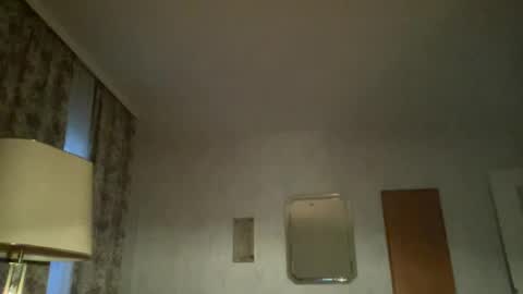 amirsds3298129 online show from July 8, 8:02 pm
