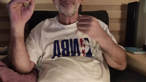 AmorLin online show from May 2, 8:11 pm