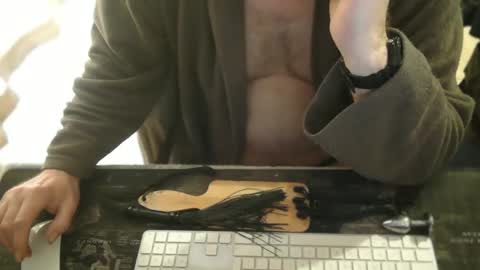 amslave4f online show from May 7, 8:03 am