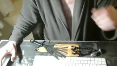 amslave4f online show from May 5, 10:10 pm