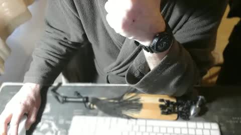 amslave4f online show from May 3, 6:49 am