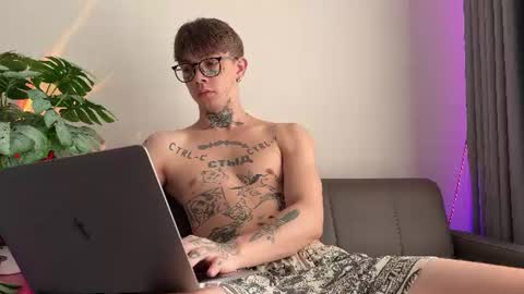 simon online show from July 26, 4:20 am