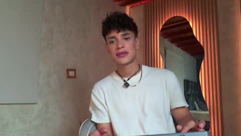 Ander  online show from June 8, 12:39 pm