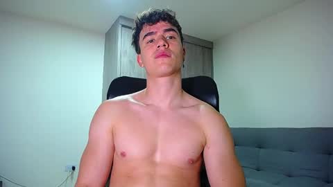 Andre Parker online show from May 14, 11:47 pm