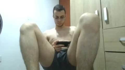 andres129494 online show from June 10, 2:02 am