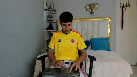 ANDRES online show from July 7, 6:55 pm