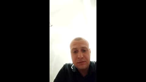 andrew3356577 online show from May 30, 7:14 pm