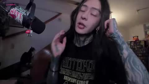 andrew_round online show from July 22, 6:05 am