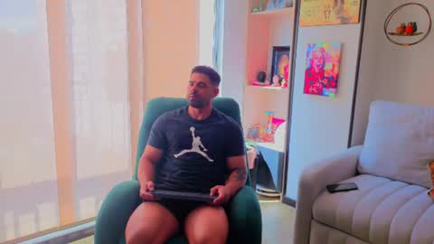 Andrew online show from June 20, 2:44 pm