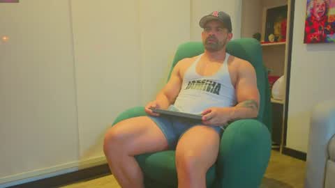 Andrew online show from June 14, 1:58 am