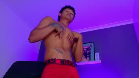 ANDREW KENNOXX online show from July 14, 6:36 pm