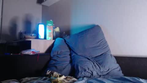 andrian_sweety online show from May 19, 12:48 am