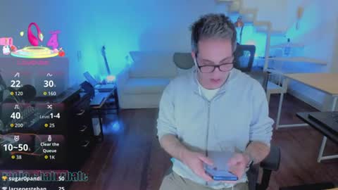 Andrew online show from August 9, 1:46 am