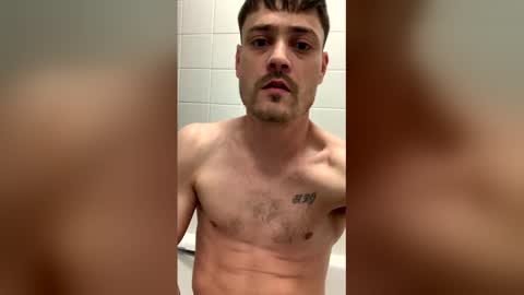 andy_gibson1 online show from May 22, 1:21 am