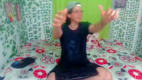 Andy Gray online show from May 14, 6:39 pm