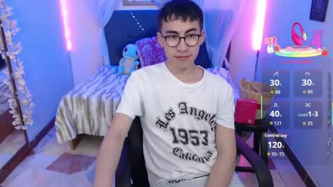 Andy online show from May 19, 4:08 am