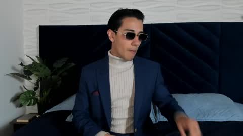 Andy Joy  online show from May 15, 11:18 am