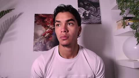 andypalmerr online show from May 4, 11:01 am