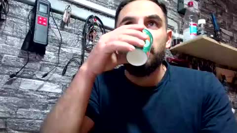 andyshr133 online show from July 14, 4:49 am