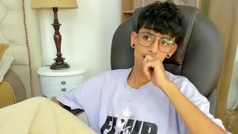 andyxibrat online show from June 4, 6:58 pm