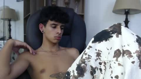 andyxibrat online show from April 30, 8:57 pm
