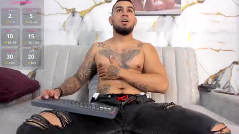 angel__tattoo online show from July 8, 10:36 pm