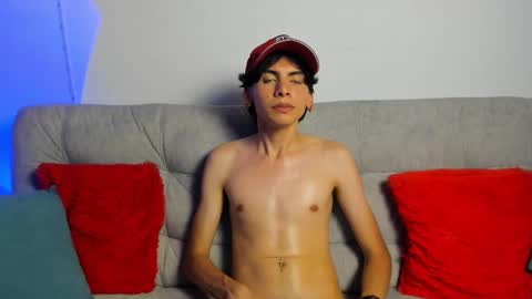 angel_dustt1 online show from June 3, 5:51 pm