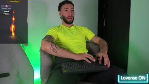 angel_kyrozz online show from June 25, 7:07 pm