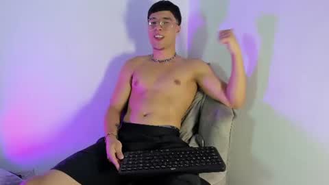 Angel online show from June 11, 2:11 am