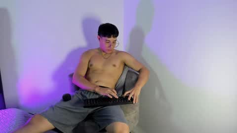 Angel online show from June 8, 2:12 am