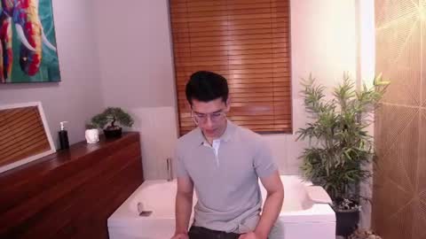 Angel  online show from July 23, 11:51 am