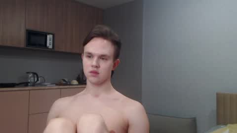 Angel online show from May 15, 2:47 pm