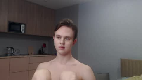 Angel online show from May 14, 2:37 pm