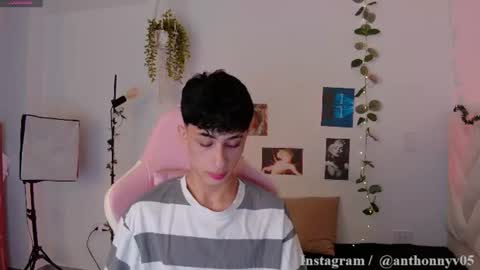 TONY NEW ACCOUNT online show from August 9, 8:03 pm