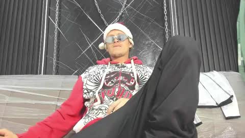 Anthonny online show from June 7, 10:17 pm