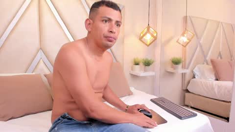 Antonio online show from May 8, 6:41 pm