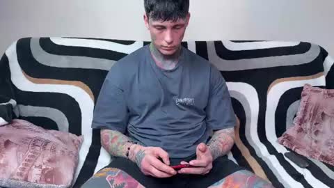 Tom online show from August 2, 1:31 pm