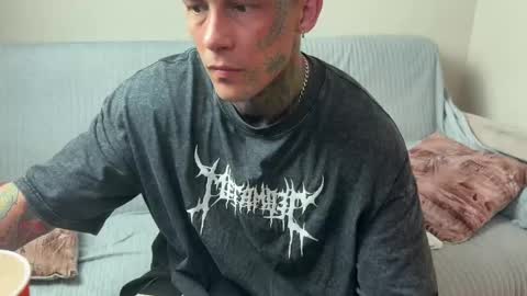 Tom online show from June 6, 7:14 am